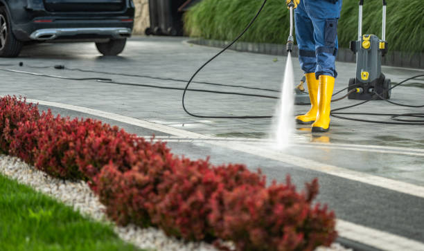 Garage Pressure Washing in Harrisburg, IL